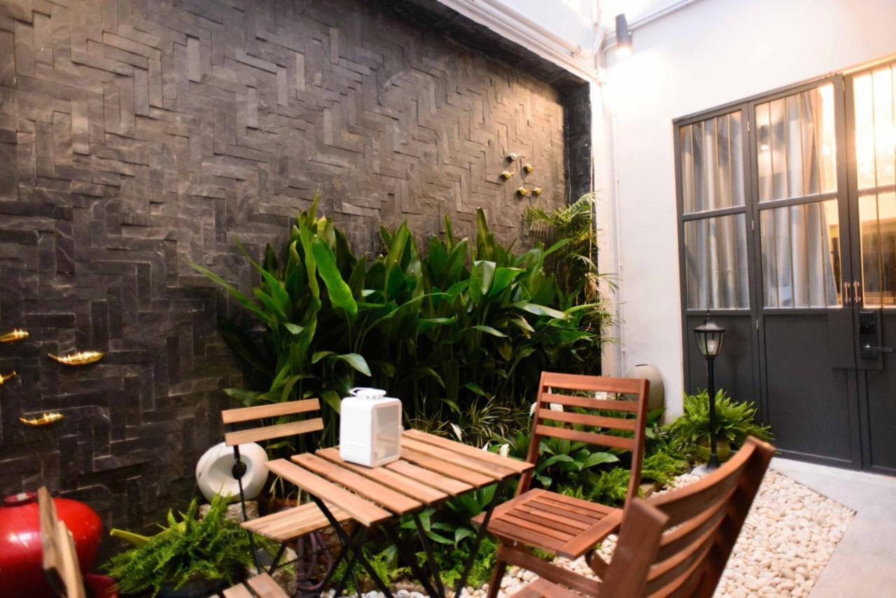 87 Oldtown At River Pier Bangkok Exteriör bild