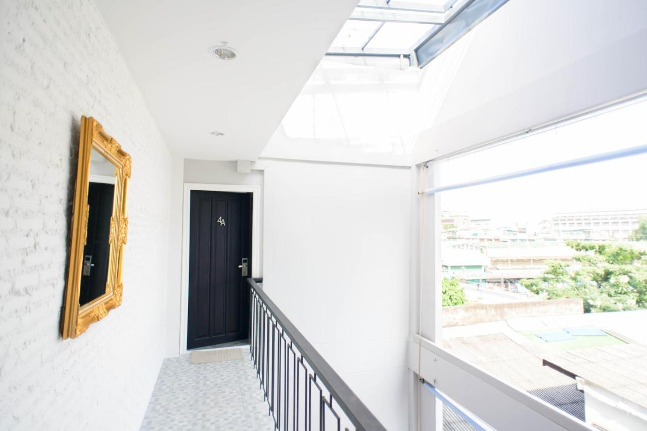 87 Oldtown At River Pier Bangkok Exteriör bild